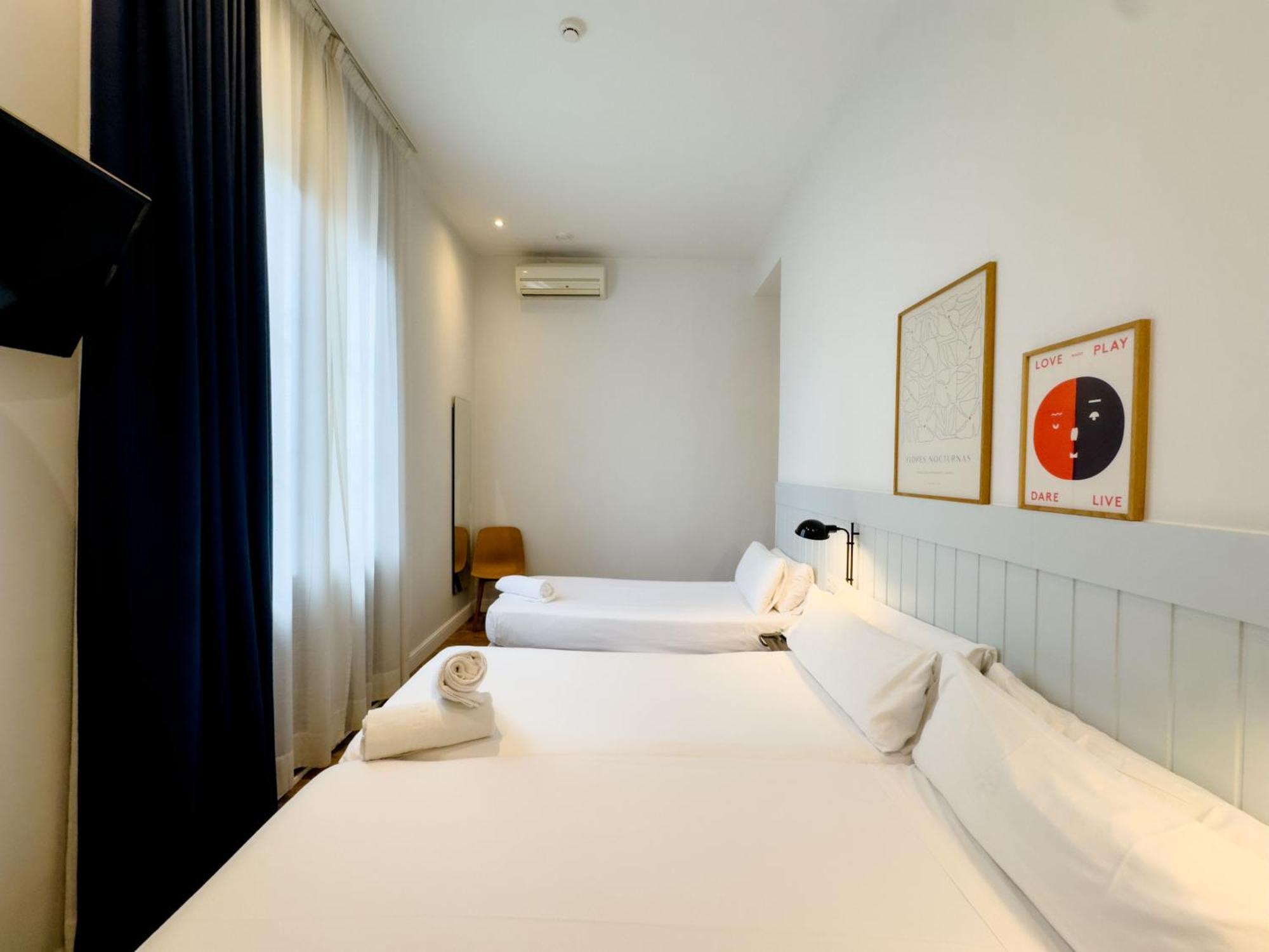 Guest house Som Nit Born Barcelona